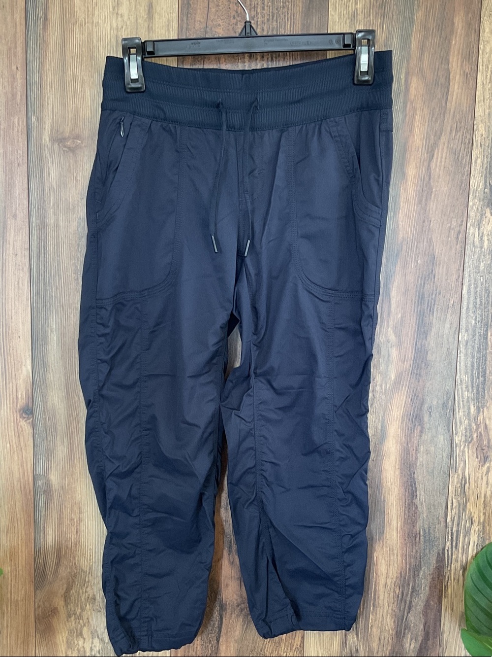 The North Face Aphrodite 2.0 Capri Jogger Pants S 443B